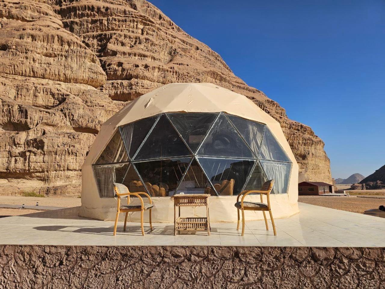 Wadi Rum Oscar Camp Eksteriør bilde