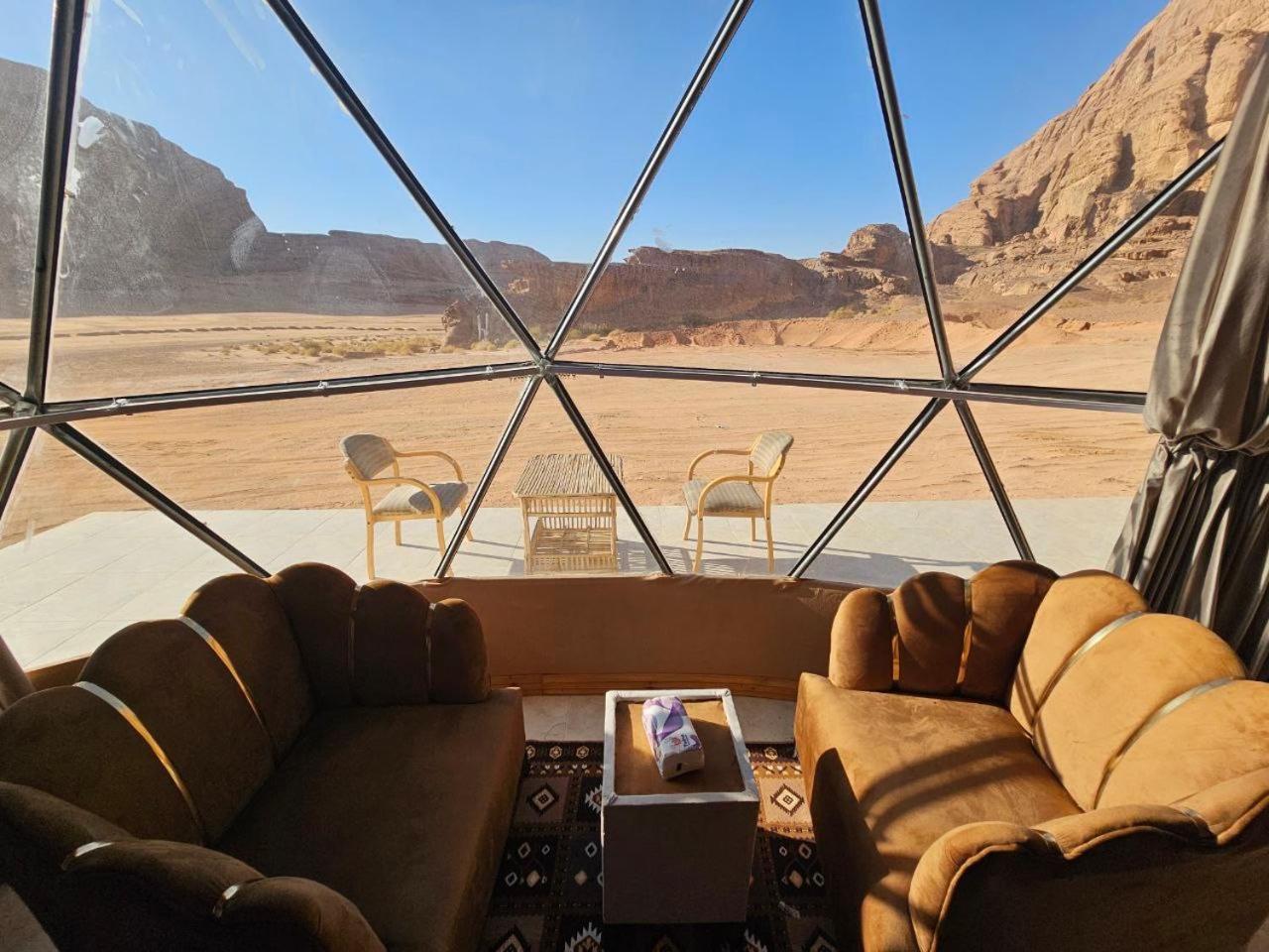 Wadi Rum Oscar Camp Eksteriør bilde