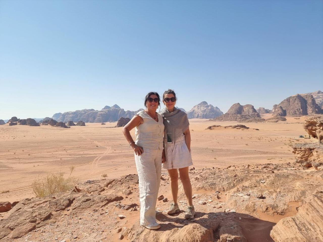 Wadi Rum Oscar Camp Eksteriør bilde