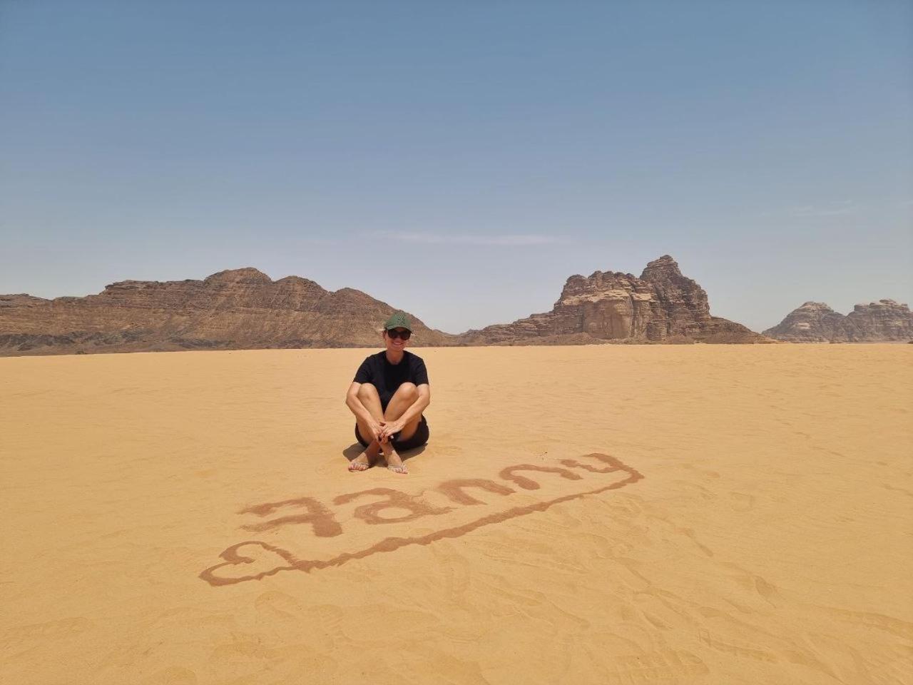 Wadi Rum Oscar Camp Eksteriør bilde