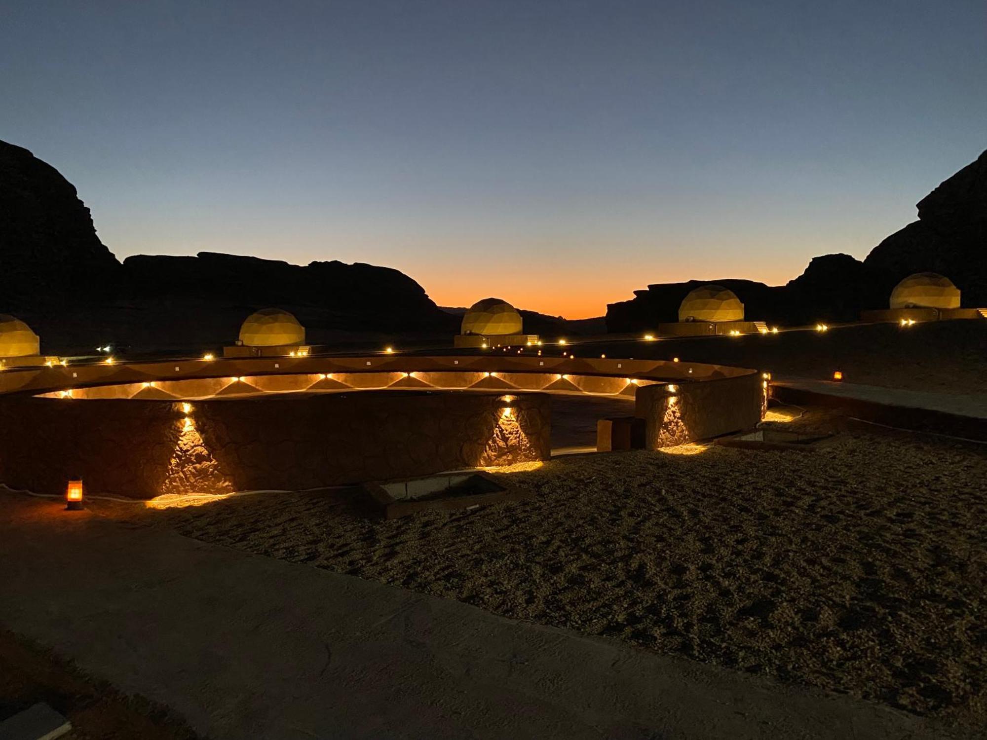 Wadi Rum Oscar Camp Eksteriør bilde